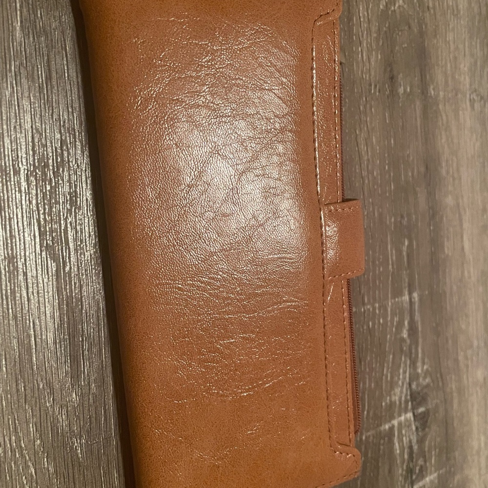 Wallets - Picture 8 of 10
